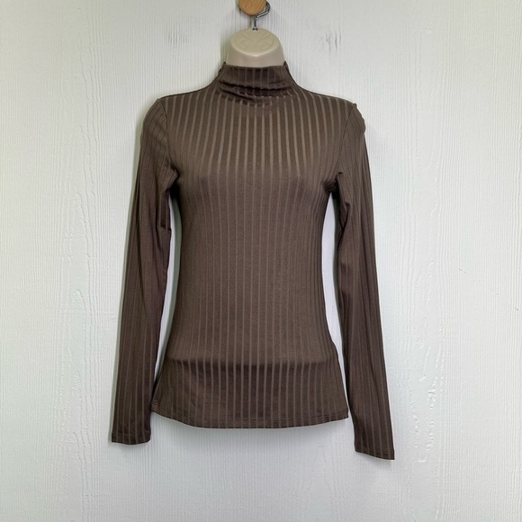 H&M - NWT Dark Beige Ribbed Stripe Long Sleeve Mock Neck Blouse Size Small - Picture 3 of 10